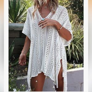 Women’s crochet swim cover up NWOT cream color. One size